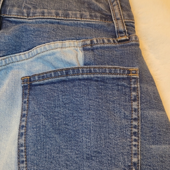 Madewell McCarren Two Tone Distressed Denim Skirt Size 26 - Picture 11 of 16